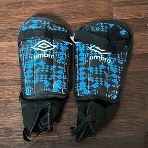 Umbro soccer pads